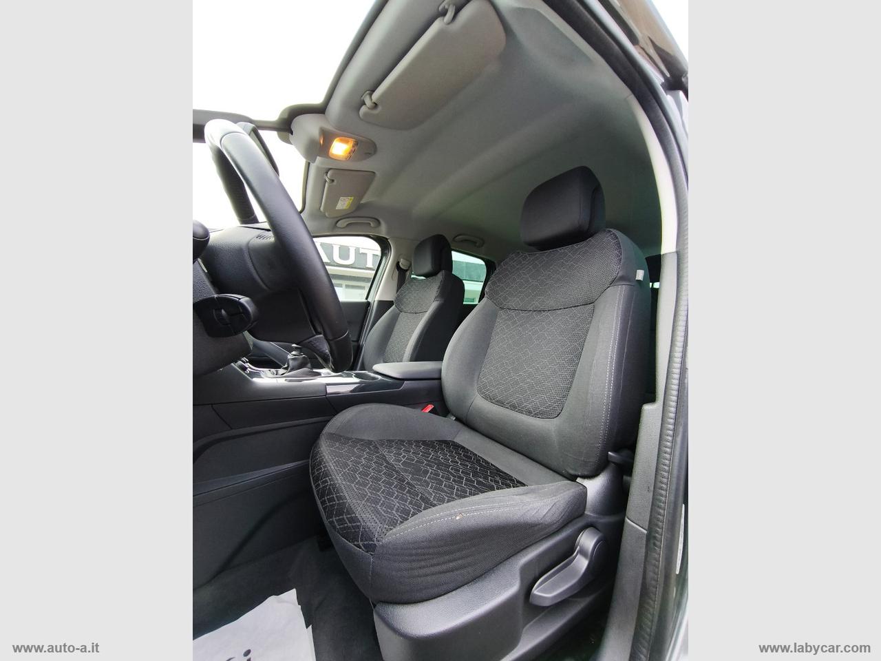 PEUGEOT 3008 BlueHDi 120 S&S Allure