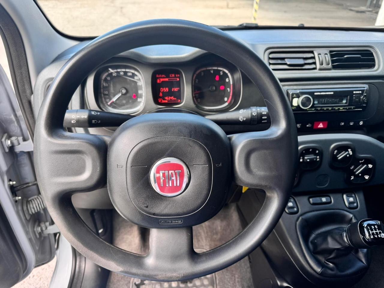 Fiat Panda 1.0 FireFly S&S Hybrid IVA ESPOSTA