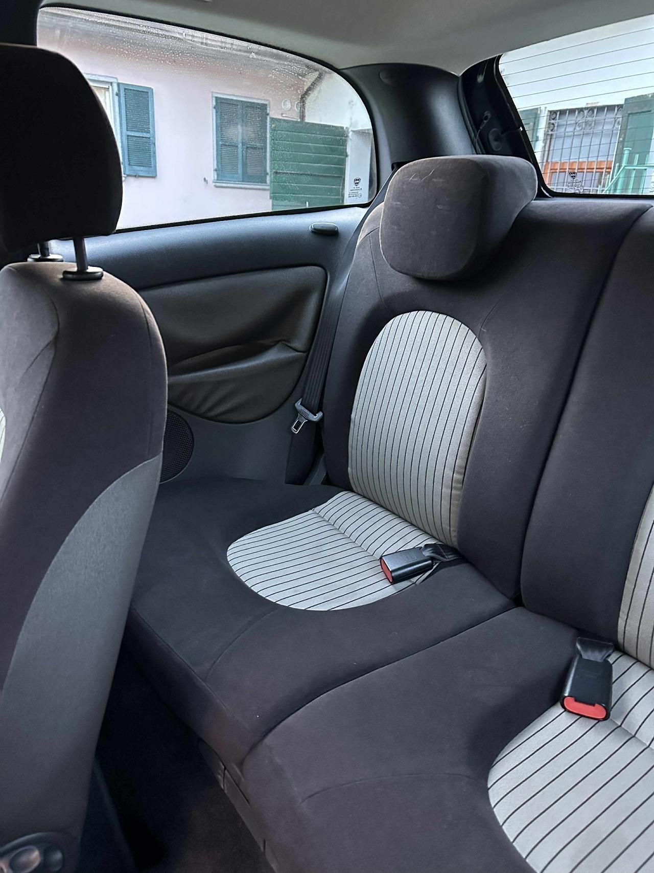 Lancia YPSILON 1.2 NEOPAT KMCERT