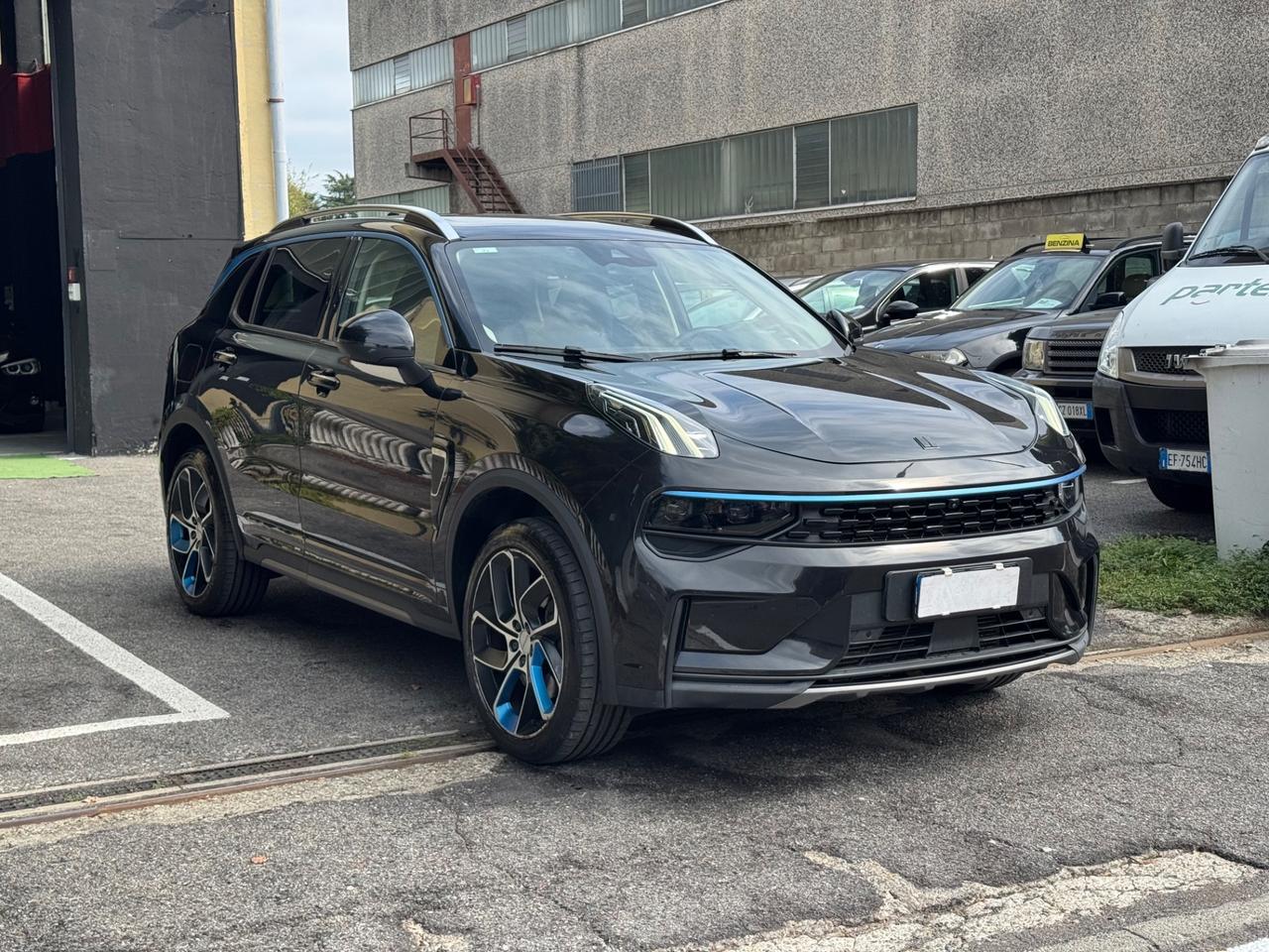 Lynk&co 01 PHEV (192 kw)