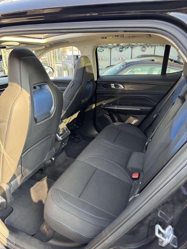 LYNK & CO 01 1.5 td phev auto