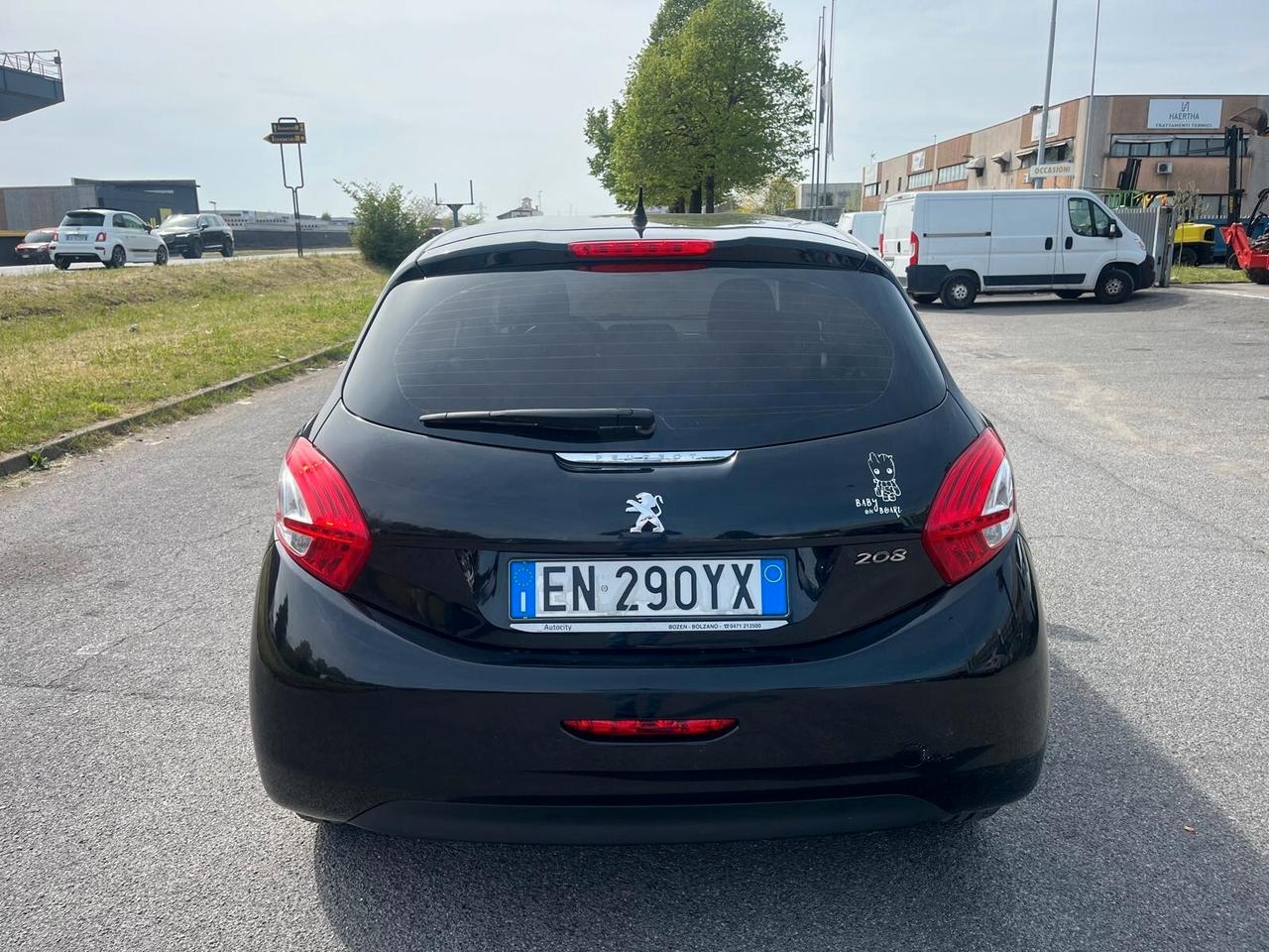 Peugeot 208 1.4 HDi 68 CV 5 porte Active