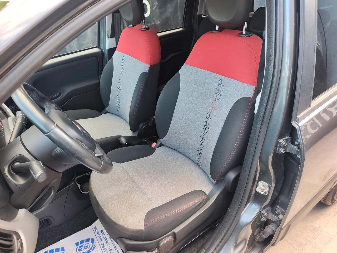 Fiat Panda 1.2 BENZINA Lounge