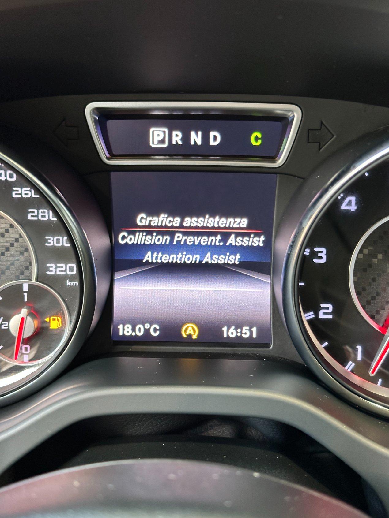 Mercedes CLA 45 AMG Shooting Brake SW 4matic - Sedili AMG Performance - Telecamera