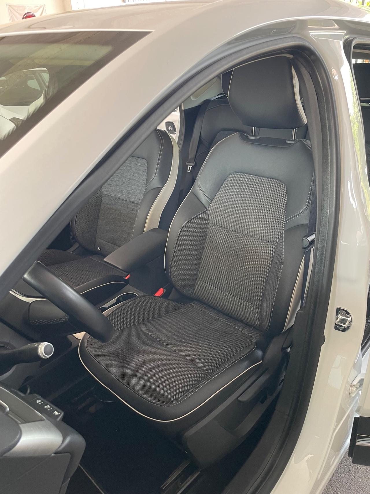 Renault Captur Blue dCi 95 CV Intens Full dal nord Italia bianco perlato