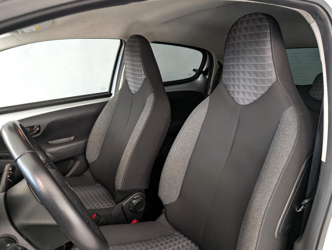 Peugeot 1.0 vti 72cv Active