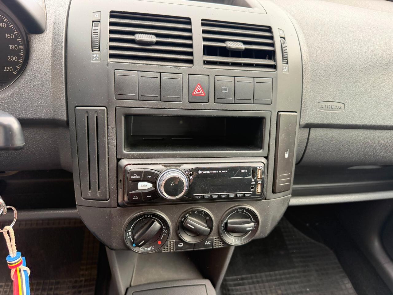 Volkswagen Polo 1.2/70CV 12V 5p. Comfortline