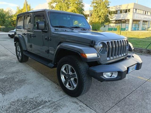 Jeep Wrangler Unlimited 2.2 Mjt II Sahara