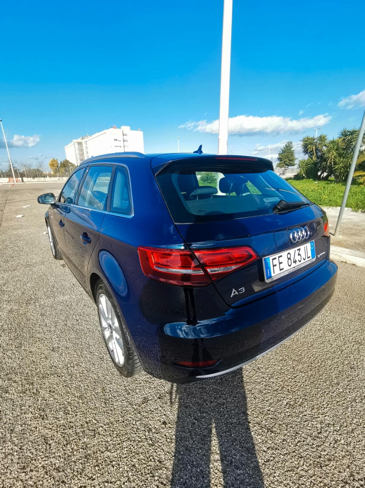 Audi A3 SPB 1.4 TFSI S tronic g-tron 2016