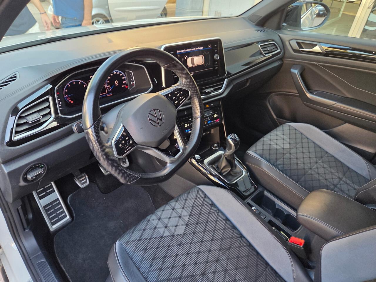 Volkswagen T-Roc 1.0 TSI 110 CV R-Line