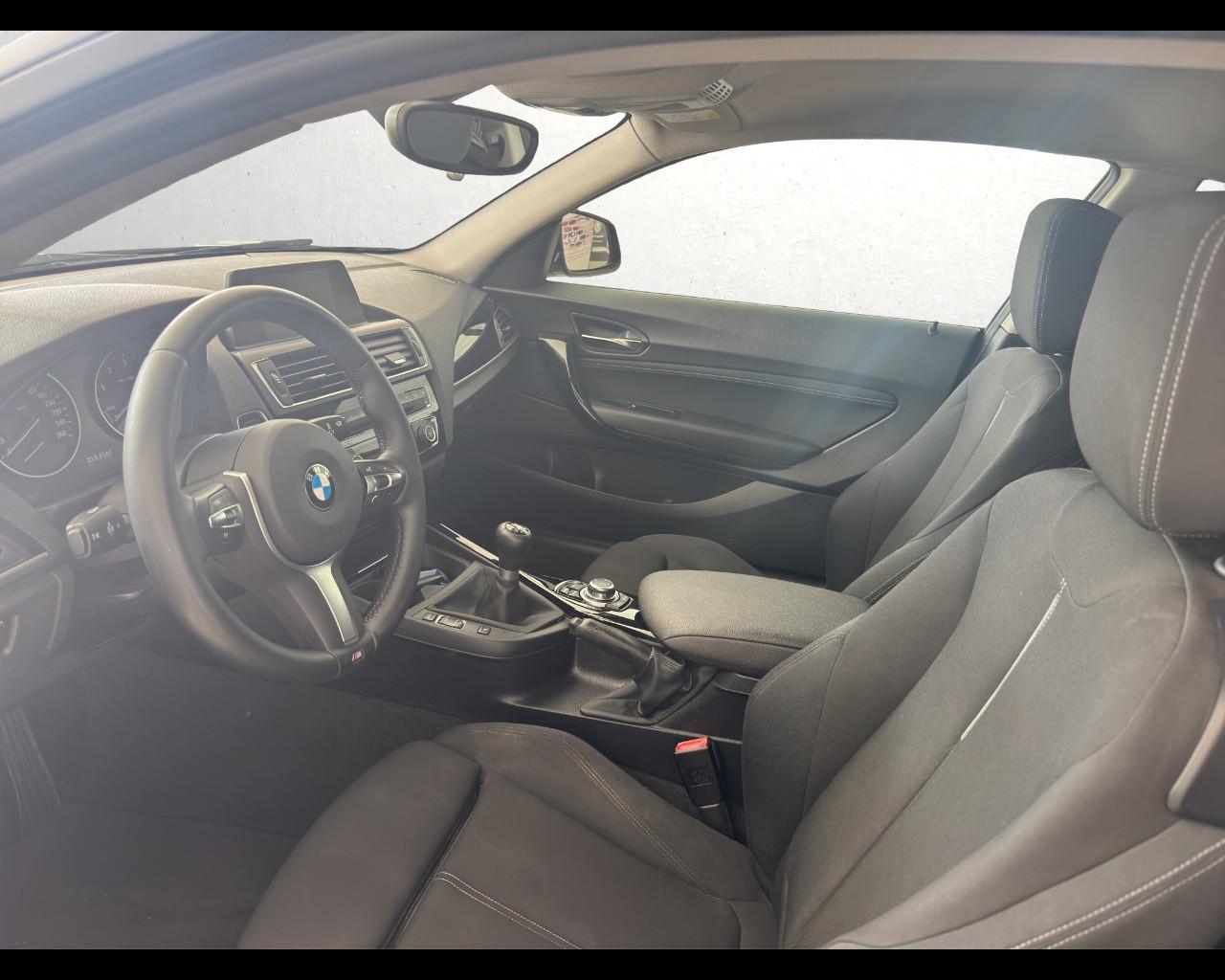 BMW Serie 2 Cpé(F22/87) - 218d Coupé Sport