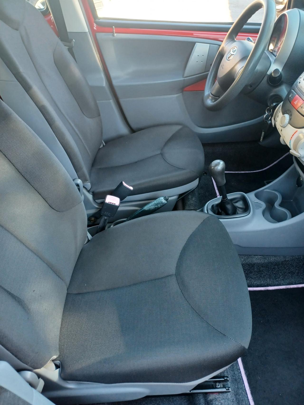 Toyota Aygo 1.0 Benzina 5 porte Now