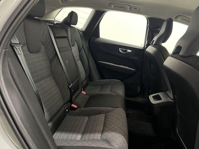 Volvo XC60 XC60 B4 (d) AWD automatico Core