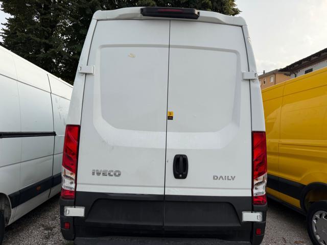 IVECO Daily 35S12V 2.3 HPT PM-SL-TA Furgone