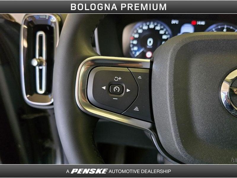 Volvo XC40 XC40 T3 Geartronic Momentum Pro