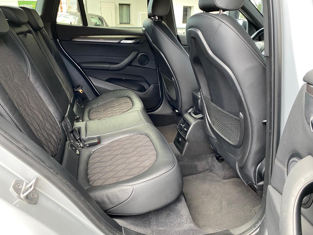 Bmw X1 BMW X1 xdrive18d xLine