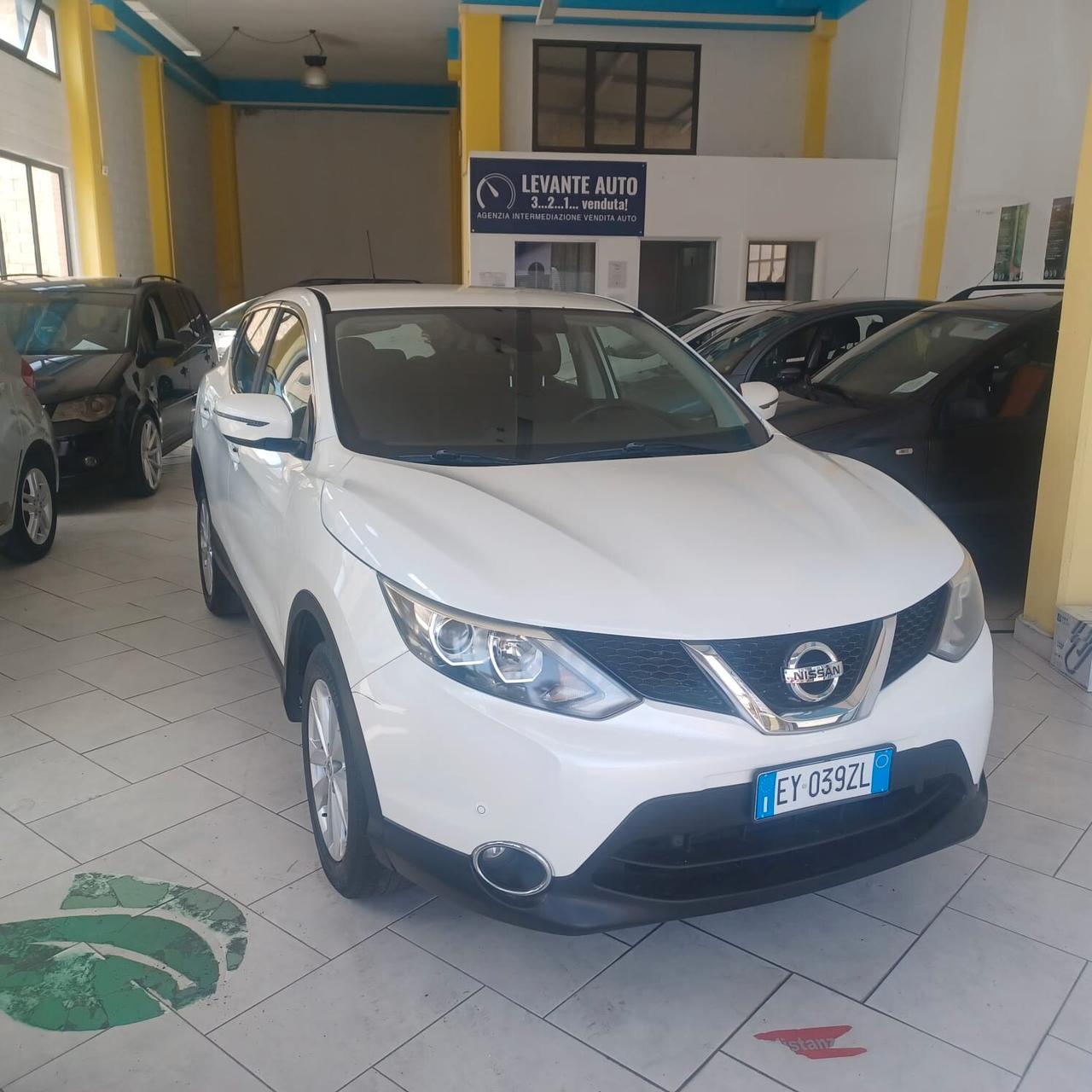 PERFETTA NISSAN QASHQAI 1.2 GARANZIA INCLUSA