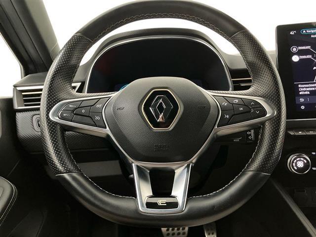 RENAULT Clio 1.6 E-Tech full hybrid E-Tech Engineered 145cv aut