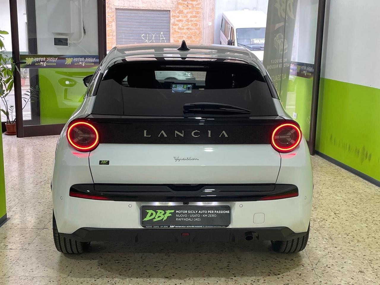Lancia Ypsilon Hybrid e-DCT LX KM0