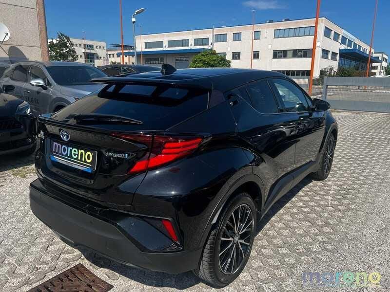 Toyota C-HR 1.8h Lounge 2WD e-cvt
