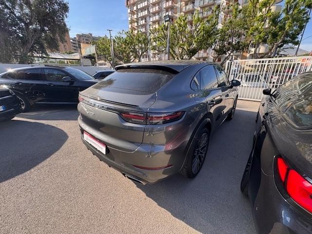 Porsche Cayenne Coupé 3.0 V6 E-Hybrid