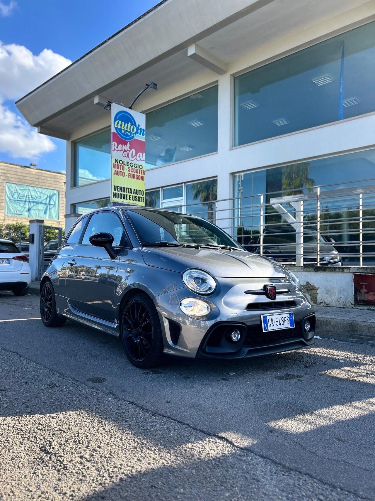 Abarth 595 1.4 Turbo T-Jet 180 CV Competizione