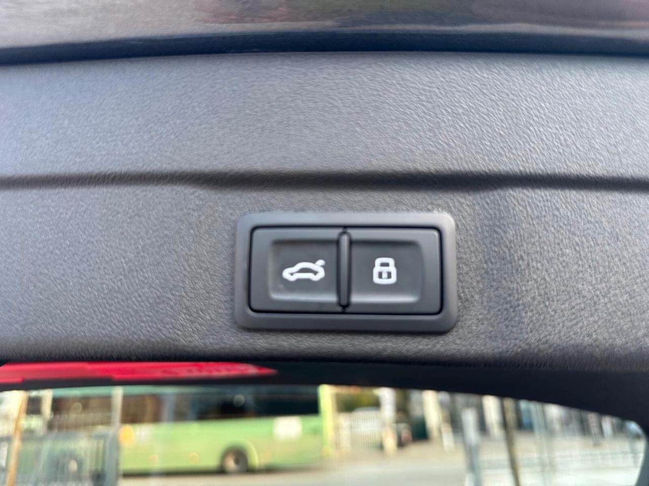 AUDI A6 AVANT TDI 150 kW S TRONIC QUATTRO S-LINE EDITION ONE