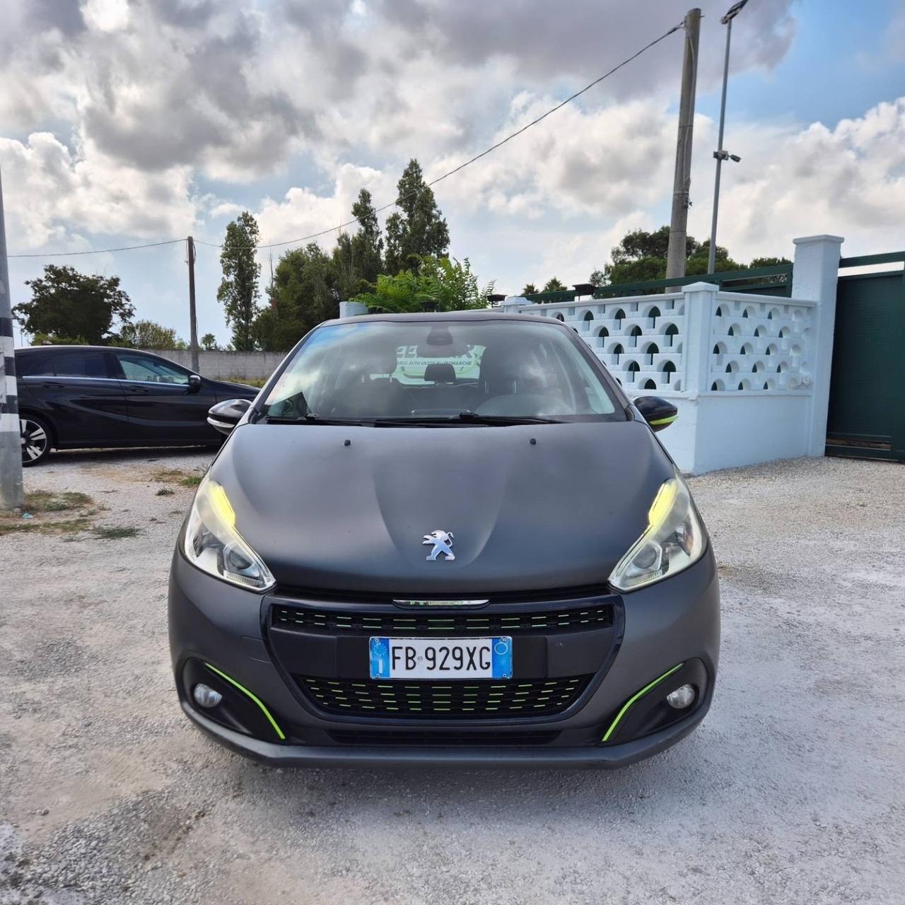 Peugeot 208 BlueHDi 100 5 porte GT Line