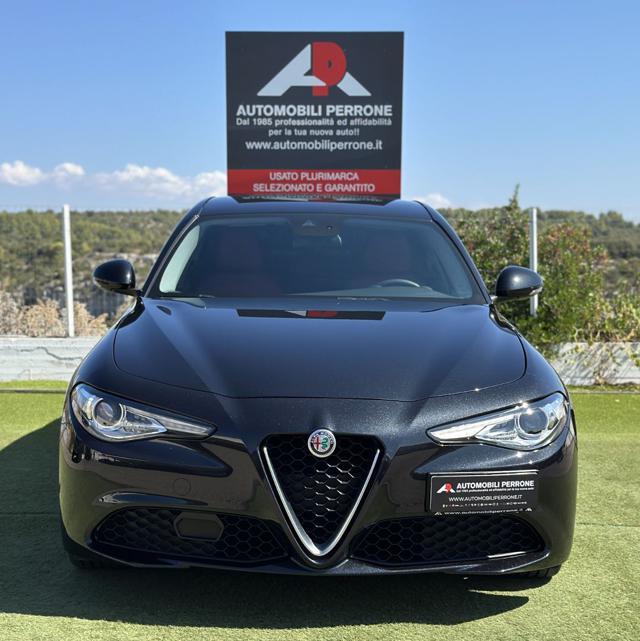 ALFA ROMEO Giulia 2.2 TD 150cv AT8 Super (Pelle/Navi/Auto/Xeno/Led)