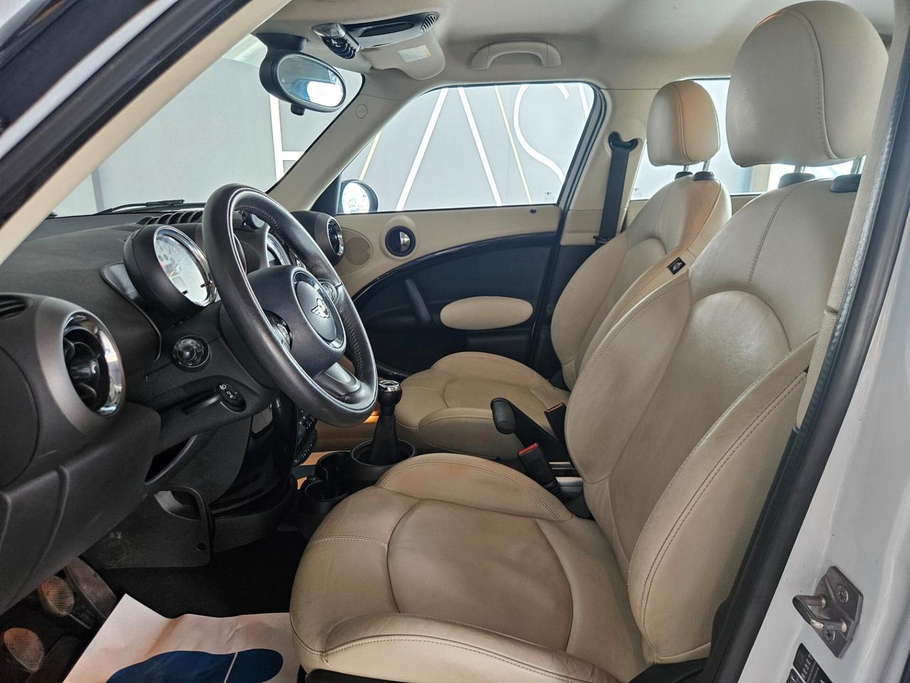 MINI Cooper D Countryman 1.6