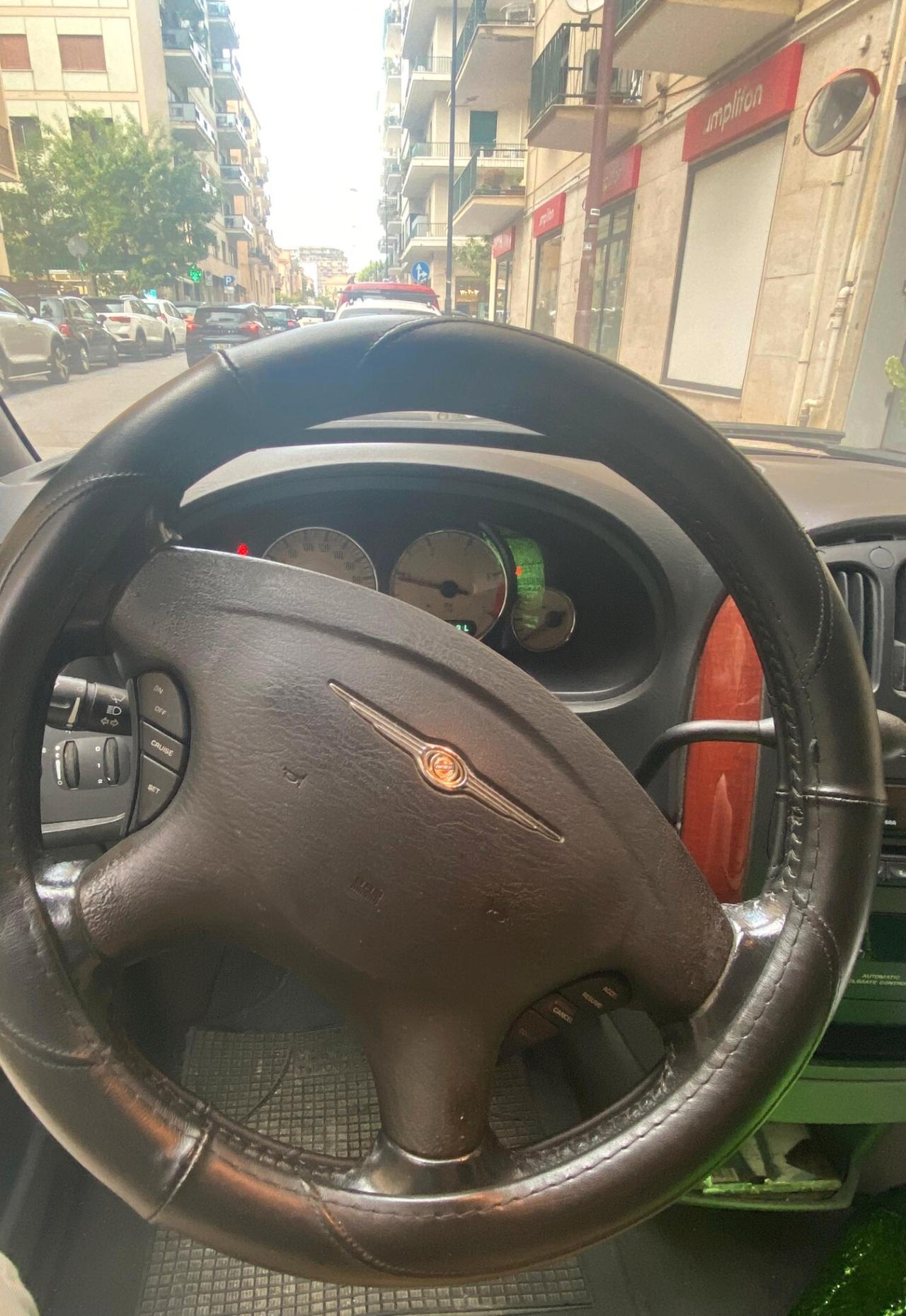 Chrysler Voyager Grand 2.8 CRD cat Limited Auto