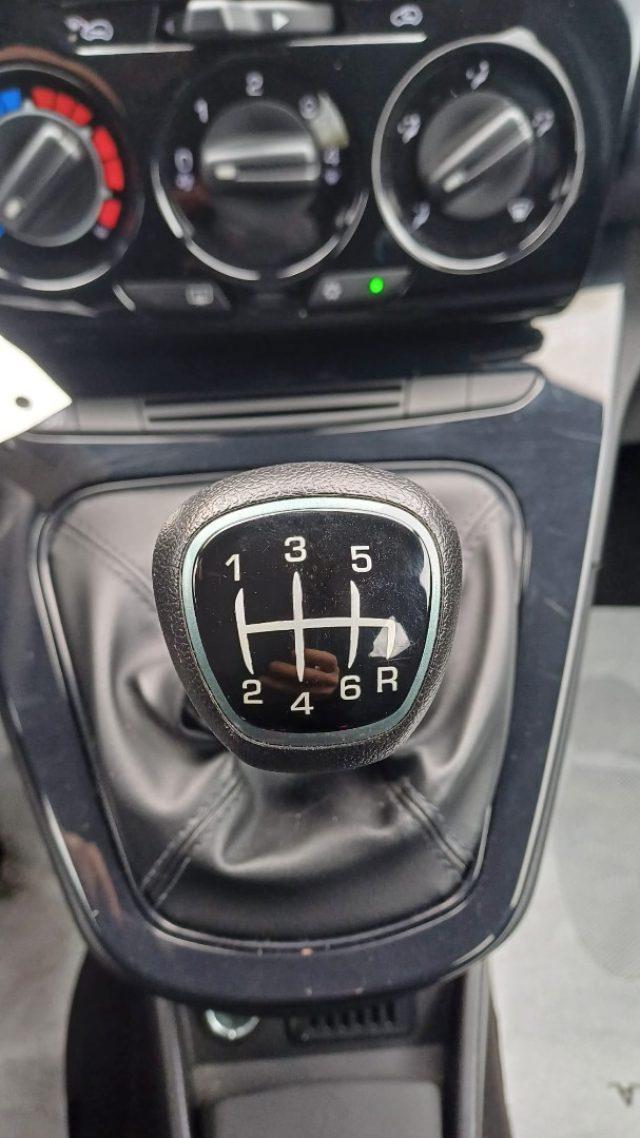 LANCIA Ypsilon 1.0 FireFly 5 porte S&S Hybrid Gold