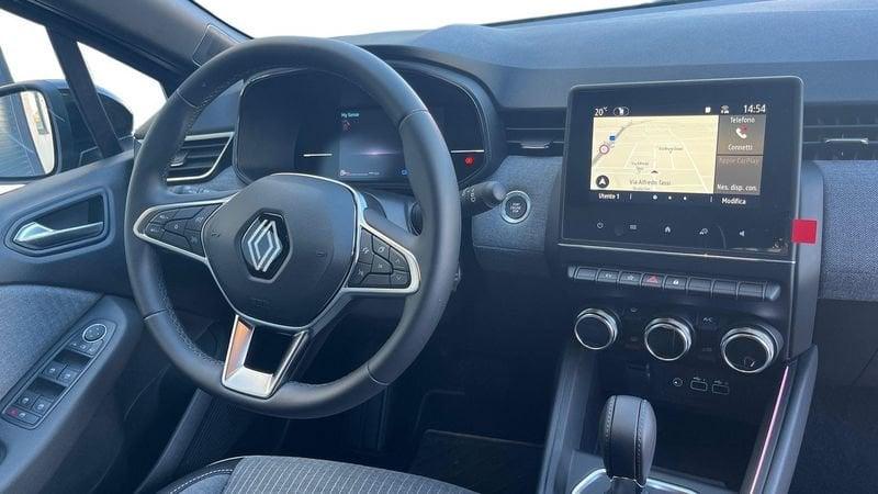 Renault Clio techno MY24 full hybrid E-Tech 145