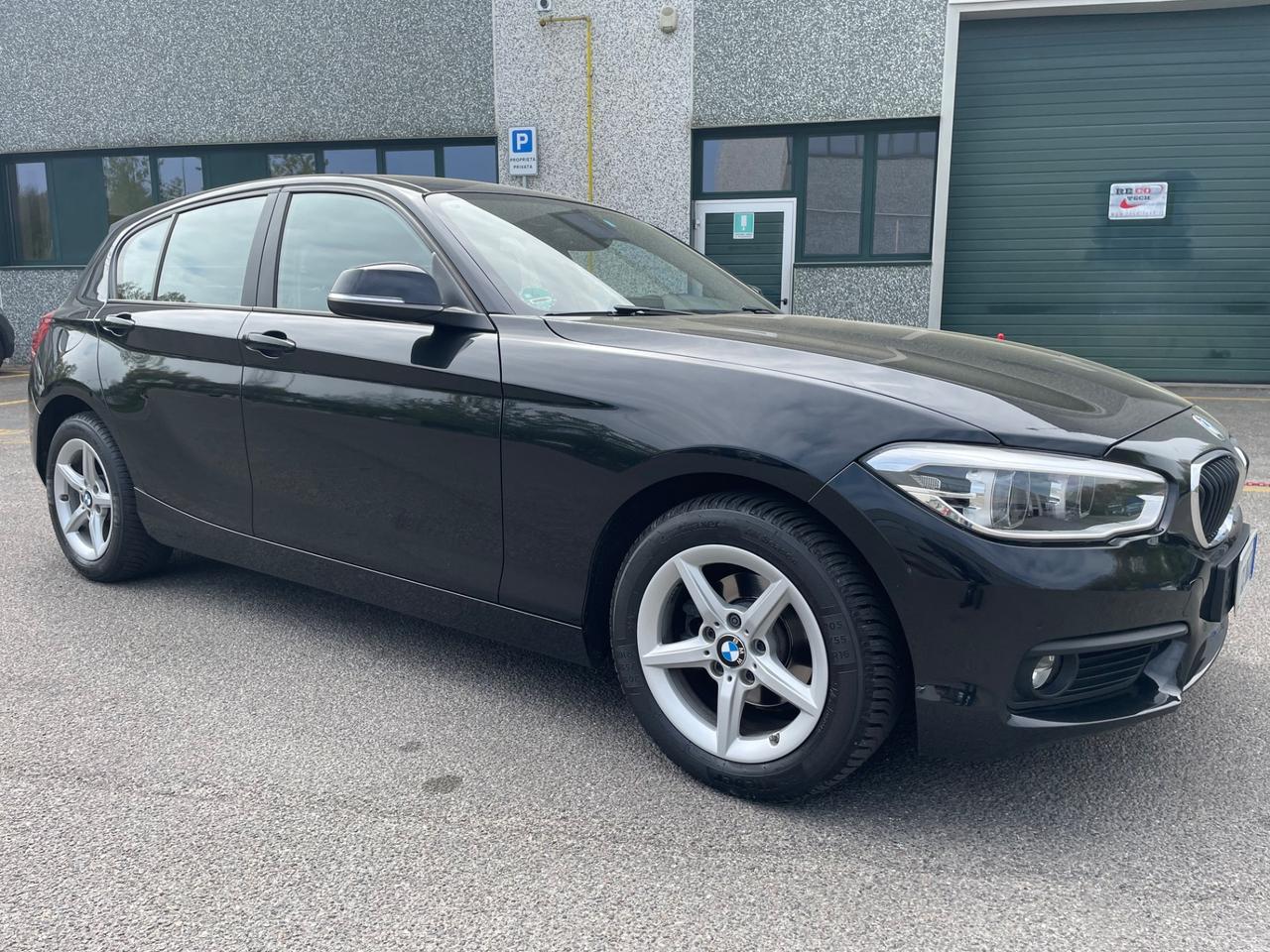 Bmw 116 116d 5p.*Neopatentati*Navi*Cerchi*