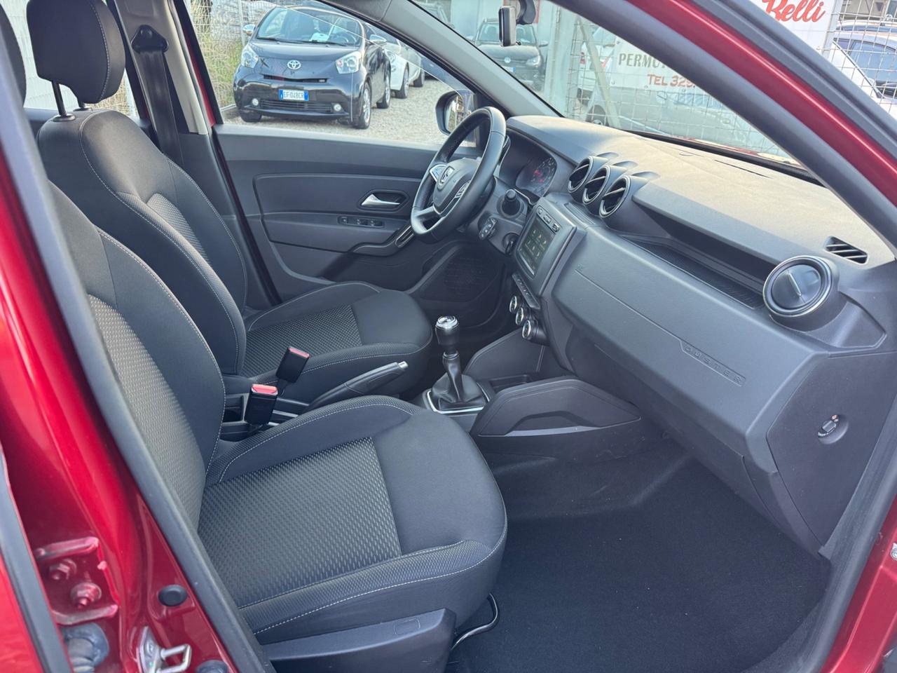 Dacia Duster 1.0 TCe 100 CV ECO-G 4x2 15th Anniversary Gancio traino