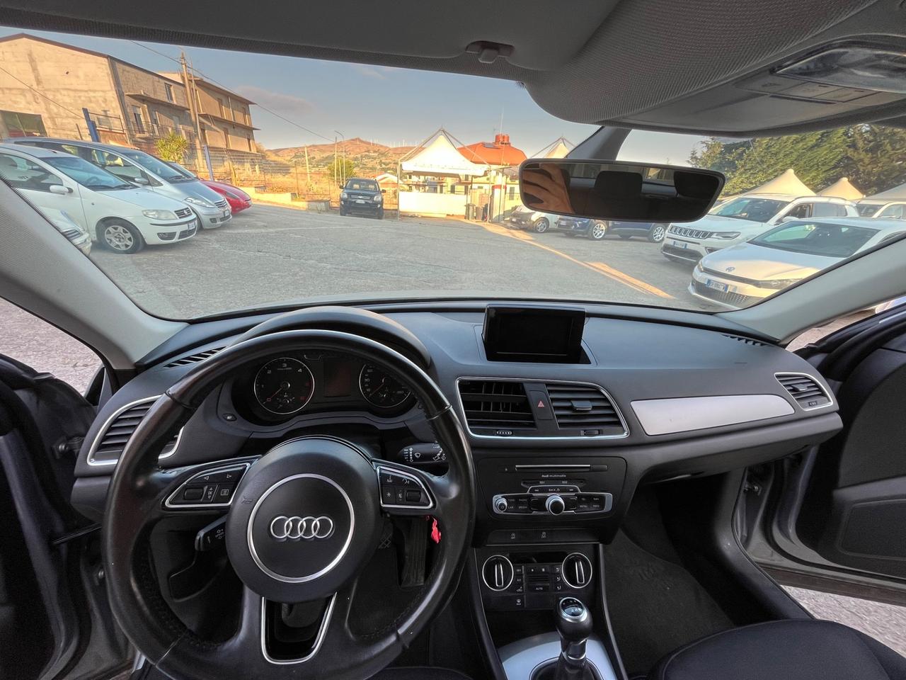 Audi Q3 2.0 TDI 150 CV Business