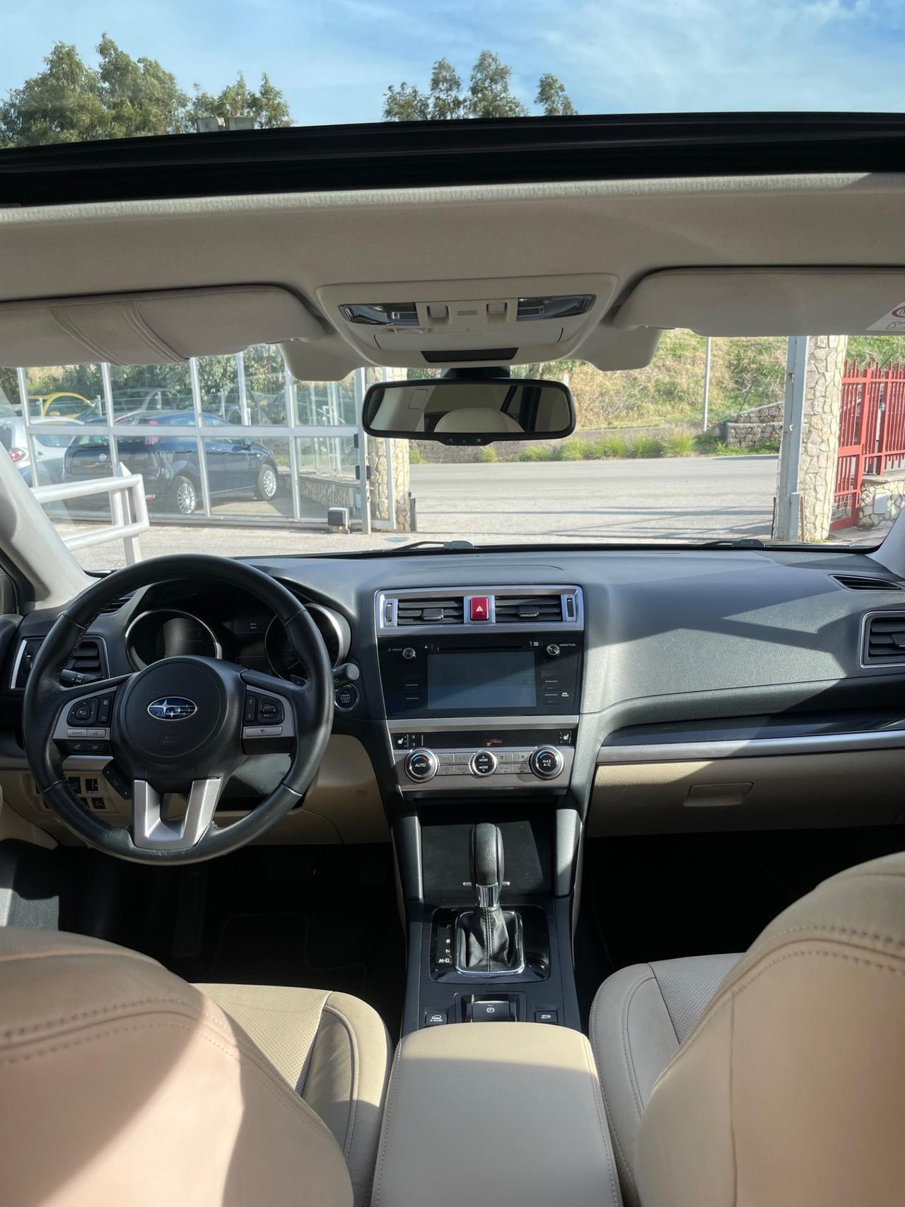 Subaru OUTBACK 2.0d Lineartronic Free