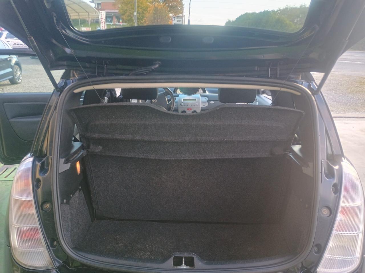 LANCIA YPSILON NEOPATENTATI