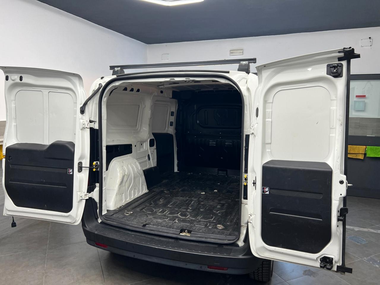 Fiat Doblo Doblò 1.6 MJT 105CV S&S PL-TN Cargo Maxi Lounge