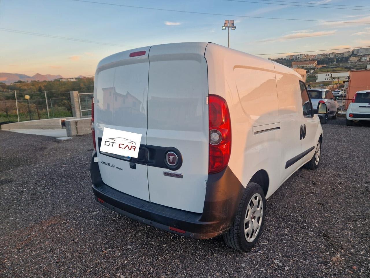 Fiat Doblò 1.6 MJT 120CV PL-TN Cargo Maxi 3Posti