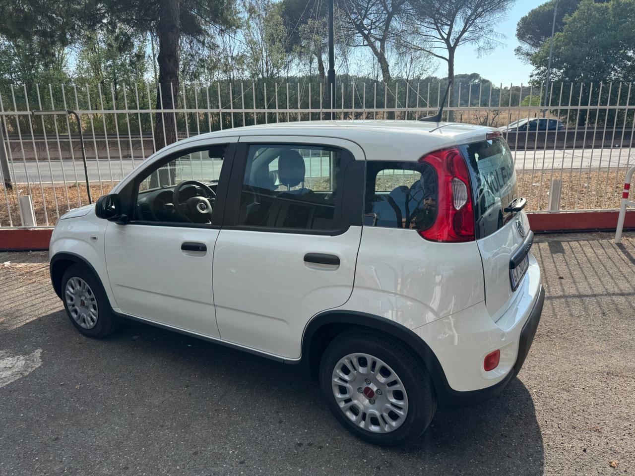 Fiat Panda Hybrid- NOLEGGIO GIORNALIERO