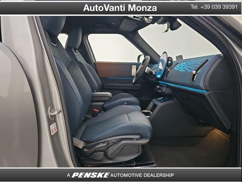 MINI Mini Countryman U25 Countryman C Essential