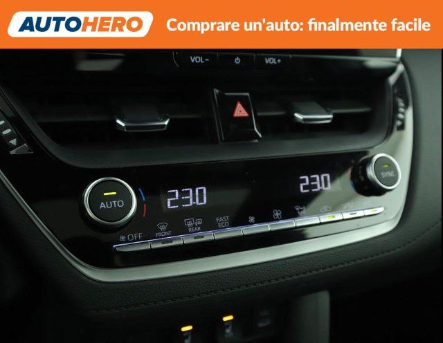 TOYOTA Corolla Cross 2.0 Hybrid 197 CV E-CVT AWD-i Lounge