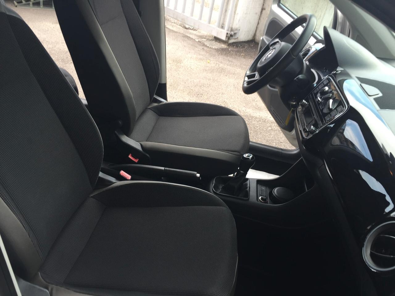 Volkswagen up! 1.0 75 CV 5p. high X NEOPATENTATI