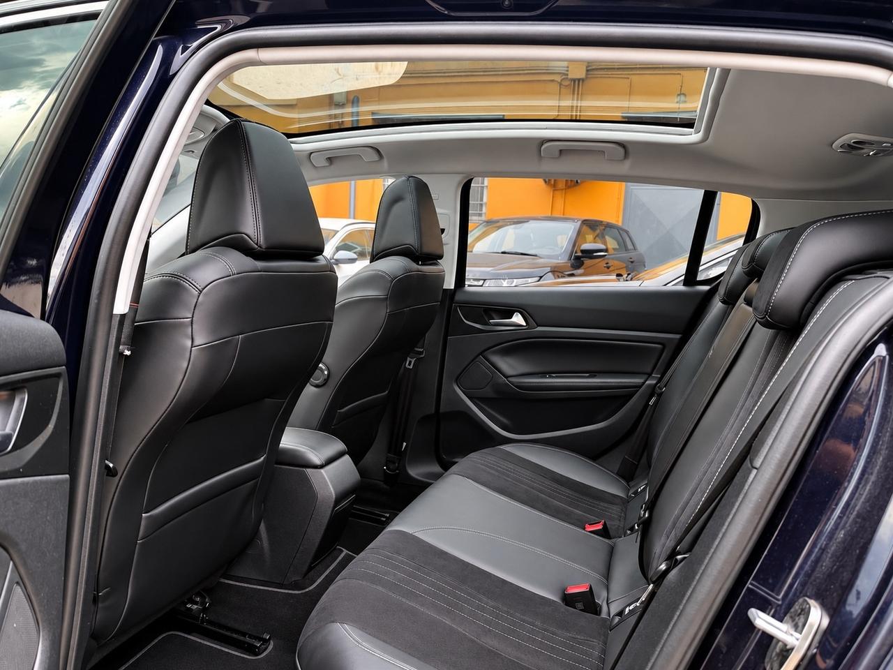 Peugeot 308 1.6 e-HDi 115 CV Stop&Start Business
