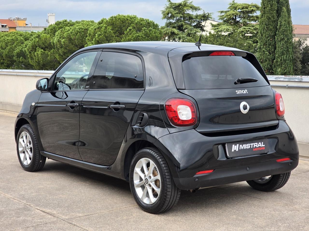 Smart ForFour 70 1.0 Passion