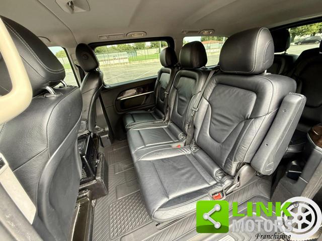 MERCEDES-BENZ V 250 PREMIUM AMG