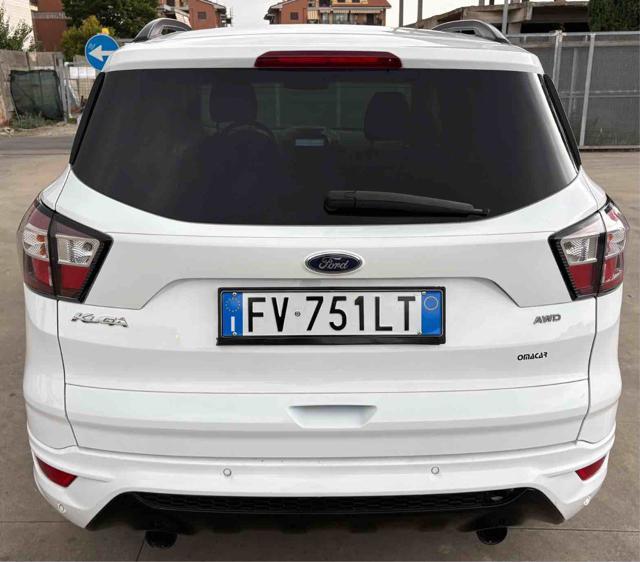 FORD Kuga 2.0 TDCI 180 CV S&S 4WD Powershift ST-Line