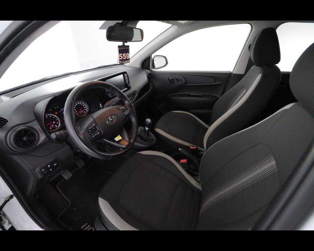 HYUNDAI i10 1.0 MPI Tech