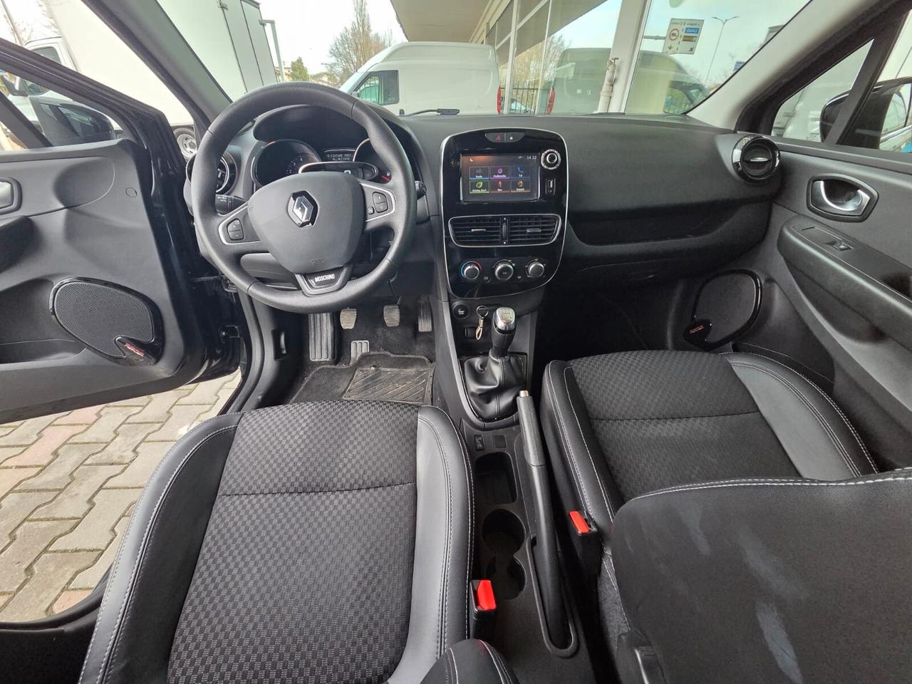 Renault Clio dCi 8V 90 CV 5 porte Moschino Zen